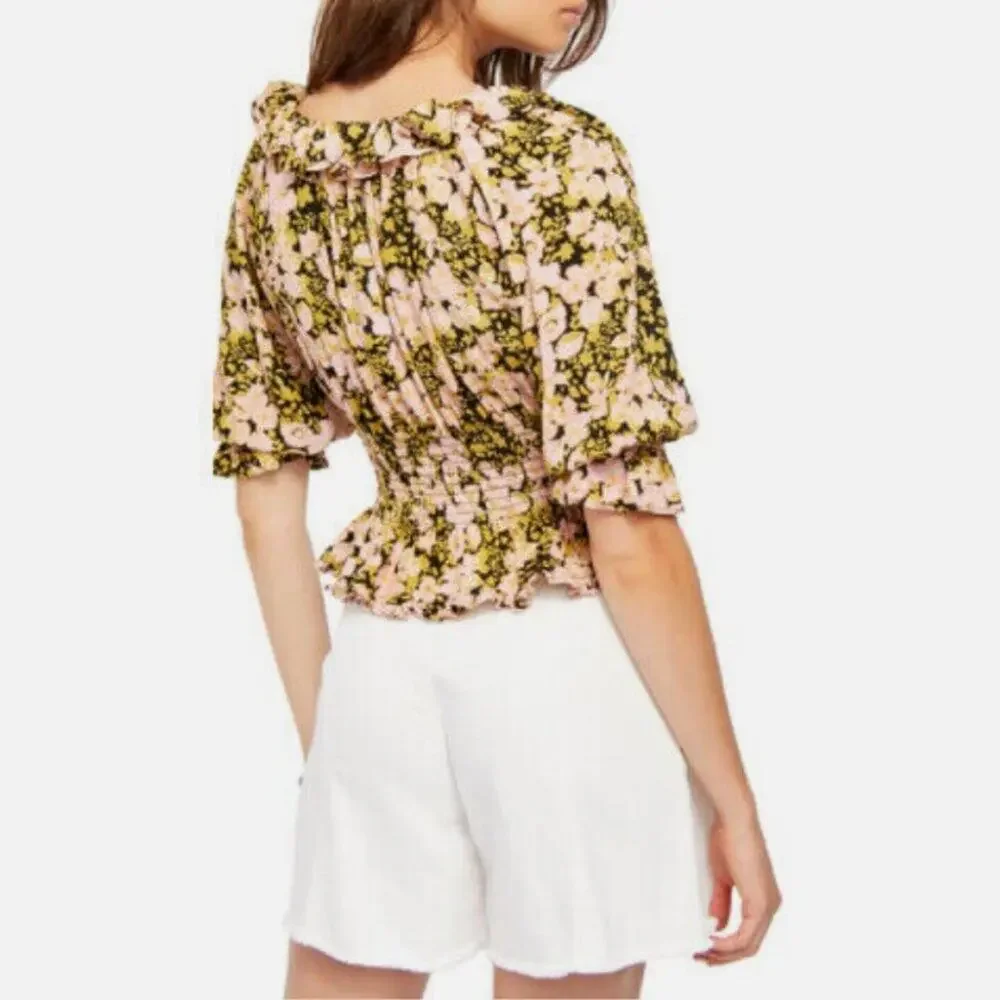 People Sweet Memories Floral Puff Sleeve Blouse